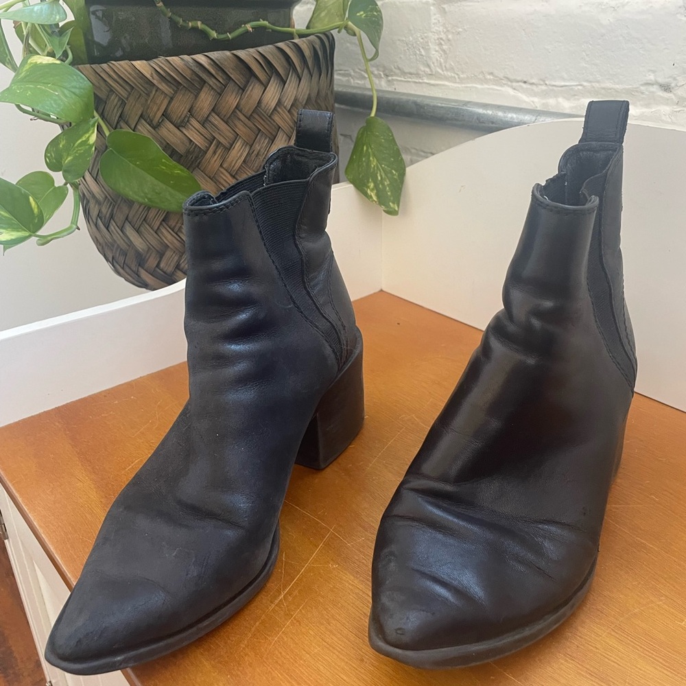 Steve Madden Black Ankle Boots